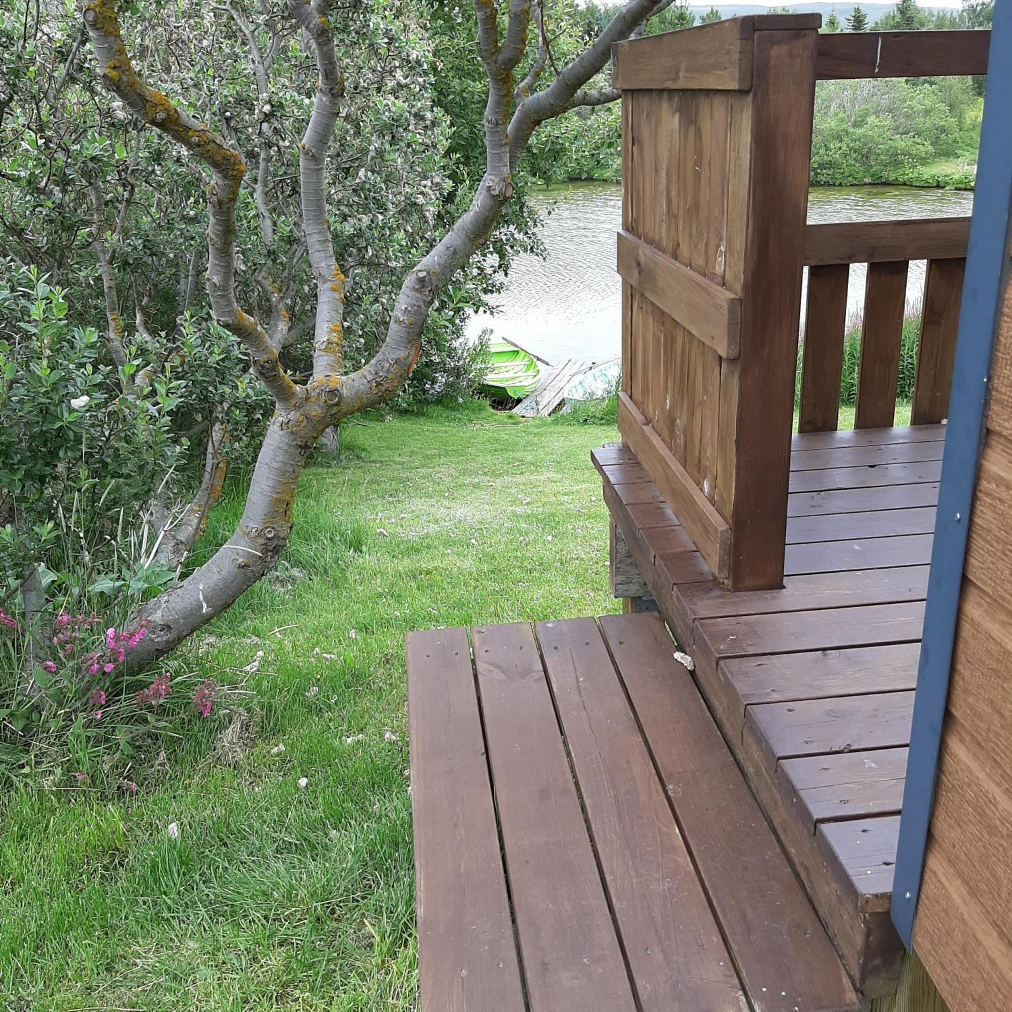 Hagi 1 Guesthouse Athaldalur Bagian luar foto